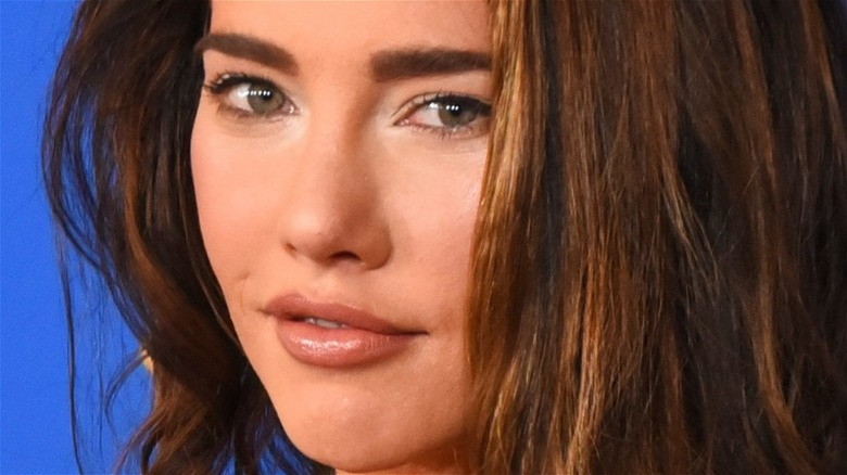 Jacqueline MacInnes Wood posing on the red carpet