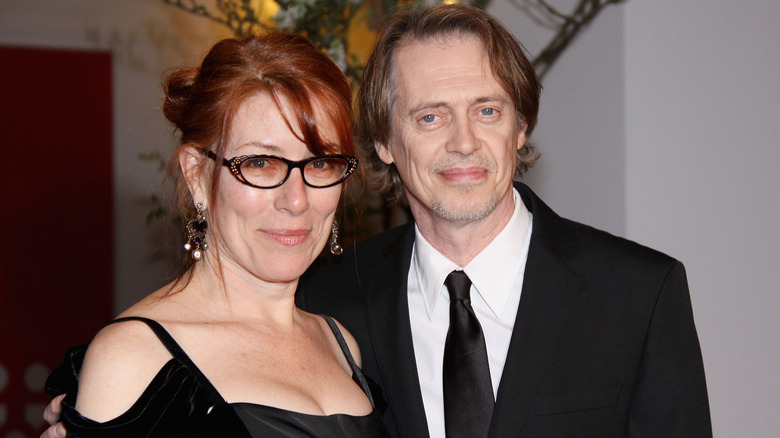 Jo Andres posing alongside her husband, Steve Buscemi, at the Berlin International Film Festival in 2009