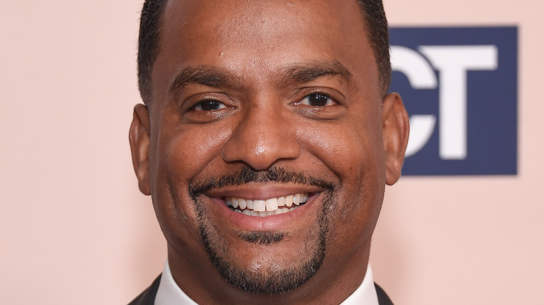 Alfonso Ribeiro smiling