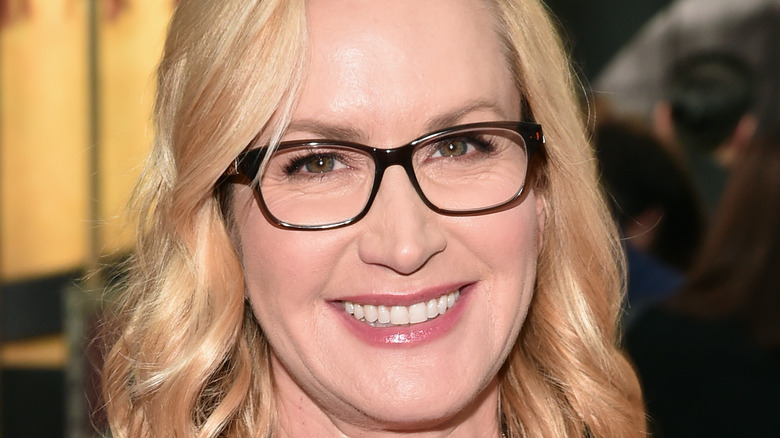 Angela Kinsey attends premiere