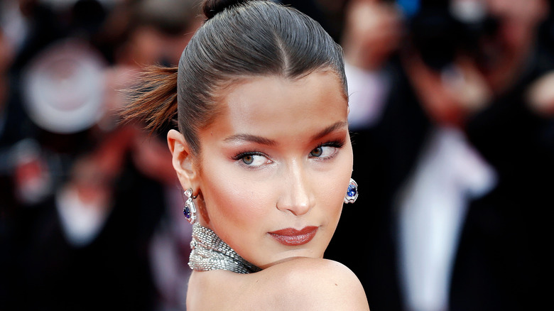 Bella Hadid side profile