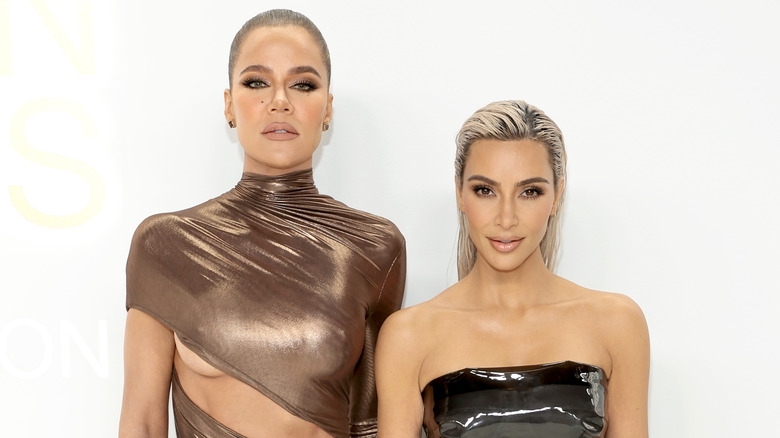 Khloé and Kim Kardashian 