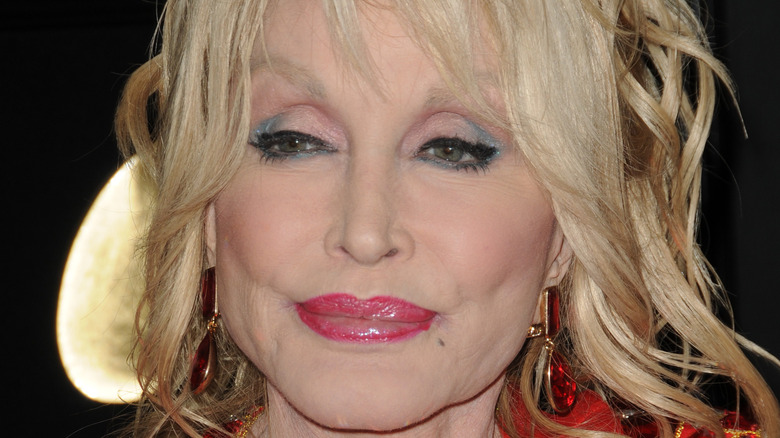 Dolly Parton on the red carpet