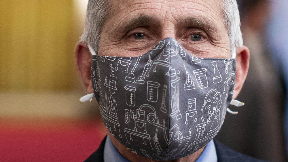 Dr. Anthony Fauci wearing a face mask