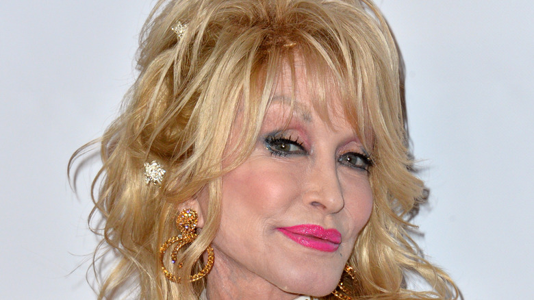 Dolly Parton smiling