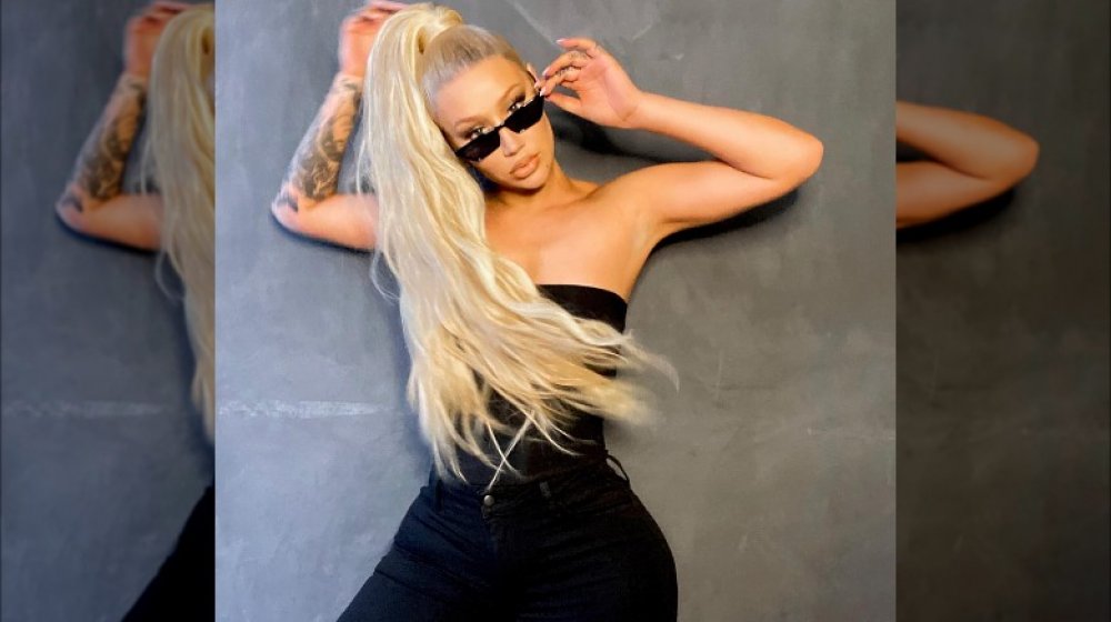 4. Iggy Azalea's Blue Hair: The Singer's Latest Hair Transformation - wide 5