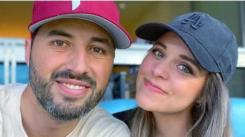 Jinger and Jeremy smiling 