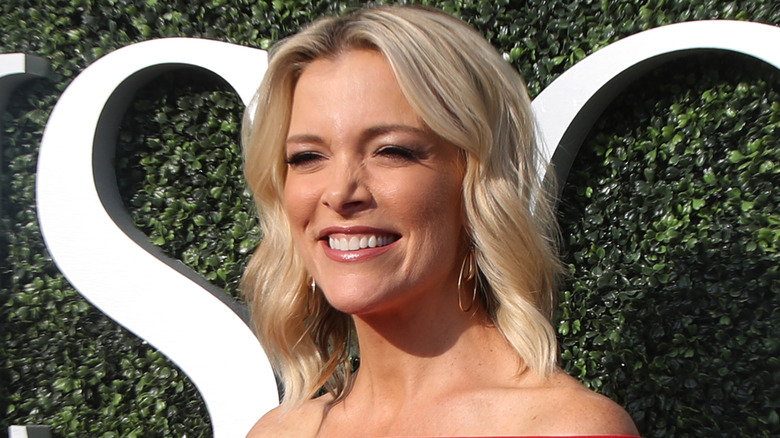 Megyn Kelly smiling for a photo