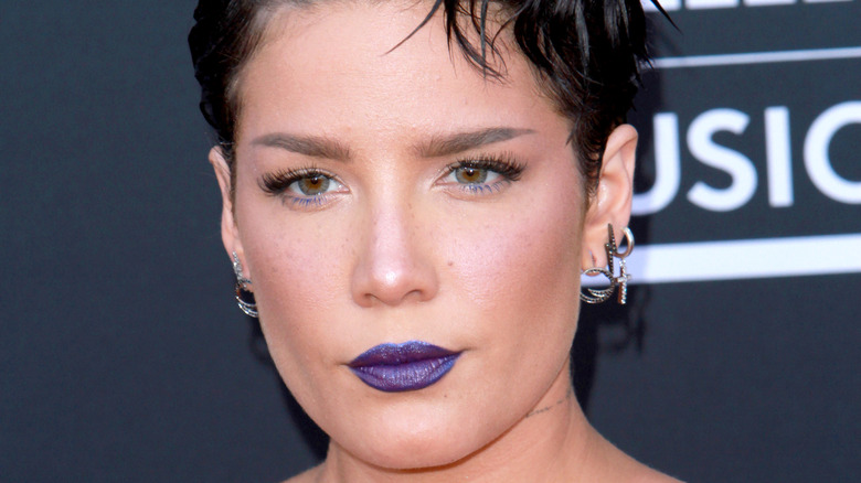 Halsey wearing purple lipstick