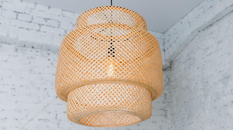 Hanging light with natural lampshade
