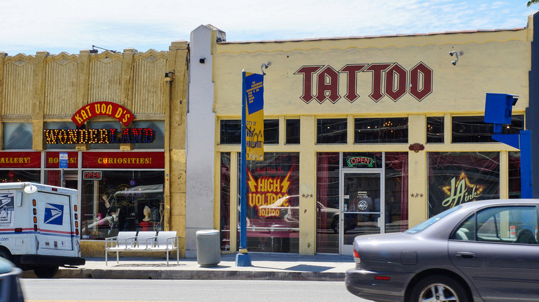 Kat Von D's studio, High Voltage Tattoo