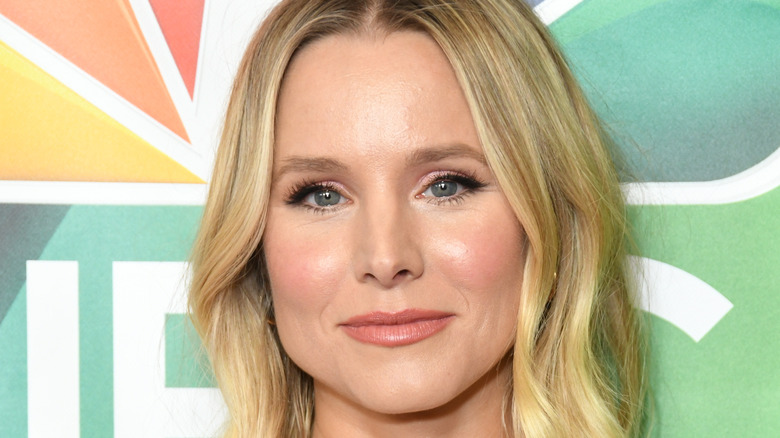 Kristen Bell on press tour in 2019