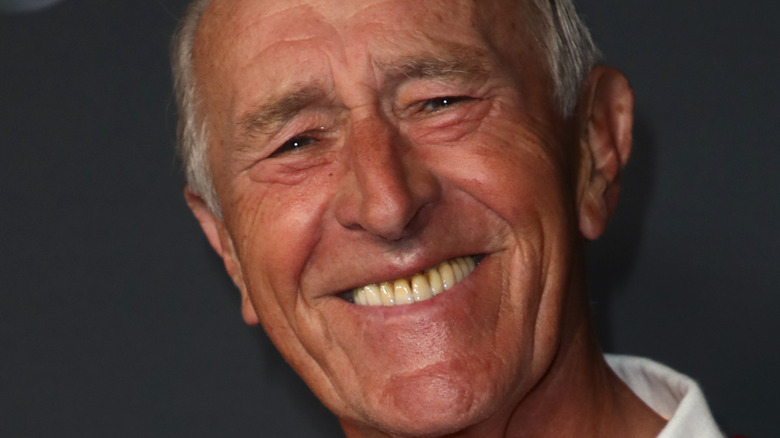 Len Goodman smiling