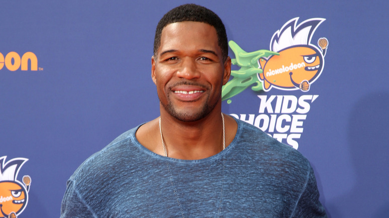 Michael Strahan smiling 