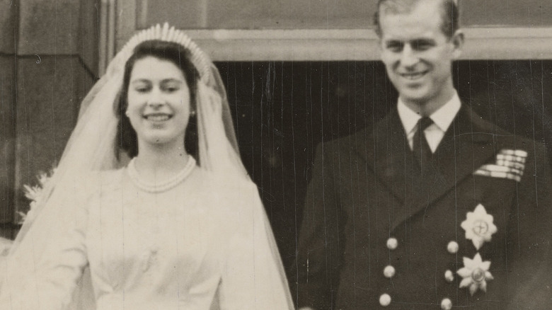 Queen Elizabeth and Prince Philip wedding in 1947