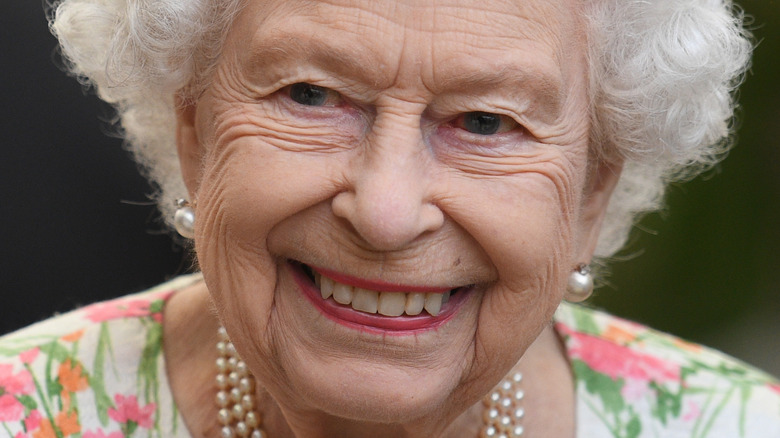 Queen Elizabeth smiling 