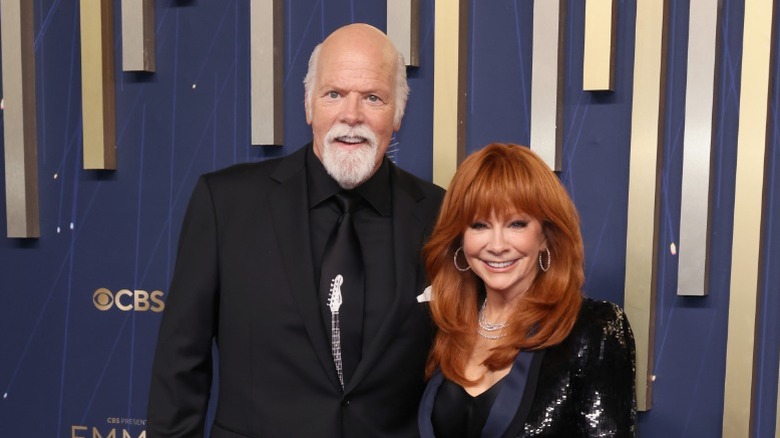 Rex Linn and Reba McEntire attend the 77th Primetime Emmy Awards in Los Angeles, CA (2025)