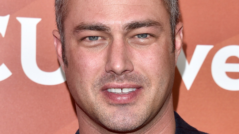 Taylor Kinney, red carpet