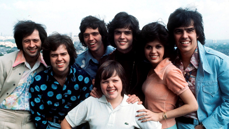 The Osmonds pose together in London