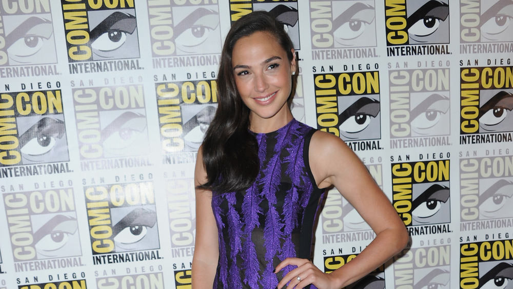 Gal Gadot smiling at Comiccon