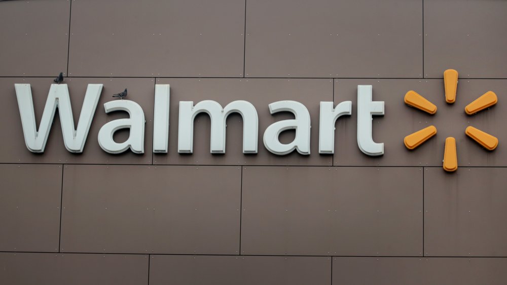 Walmart sign