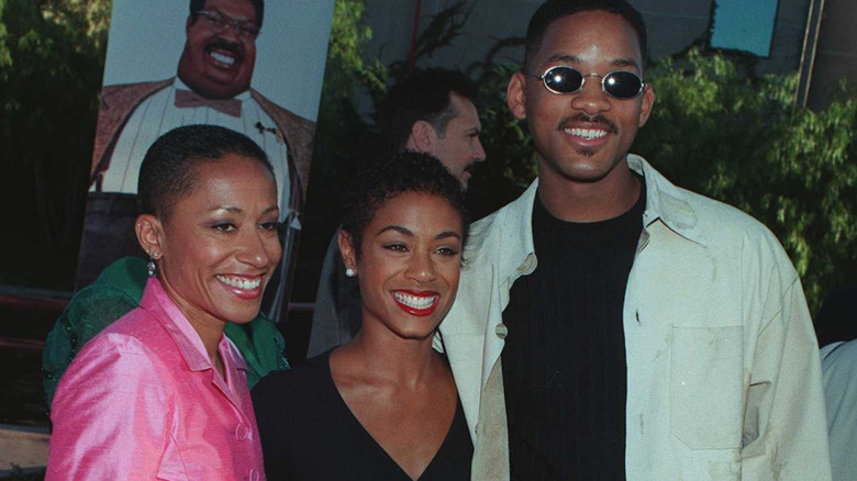 Jada Pinkett Smith posing