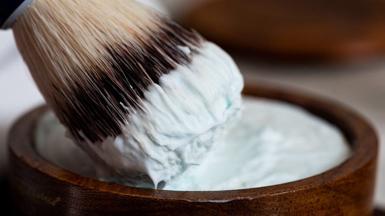 Men's shaving cream 