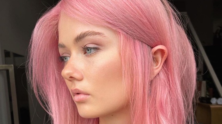 How to Get the Perfect Blonde and Pink Hair Look - wide 8