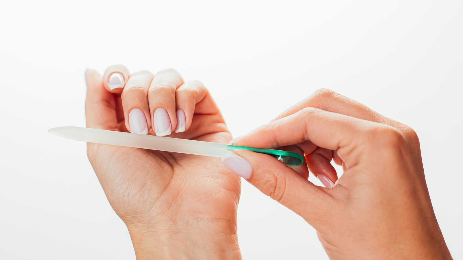 Why You Need To Try Out A Crystal Nail File Why You Need To Try Out A Crystal Nail File