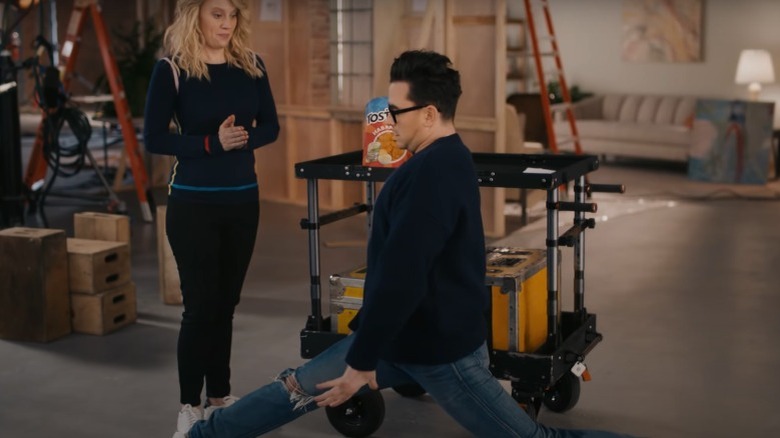 Dan Levy and Kate McKinnon in Tostitos ad