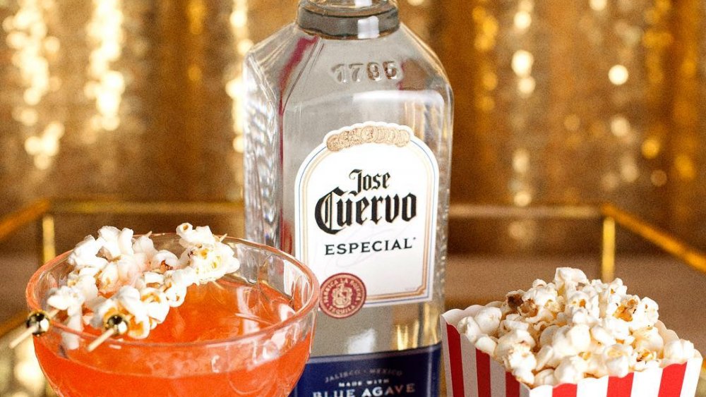 Jose Cuervo Especial silver