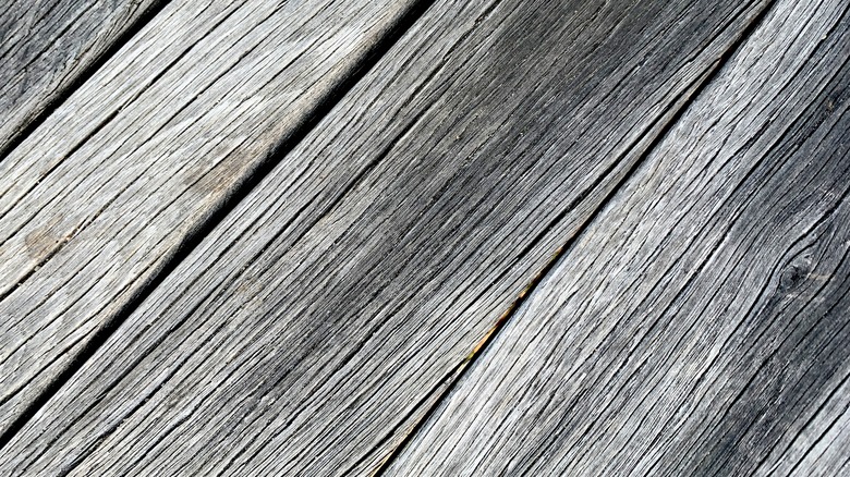 Warped wood