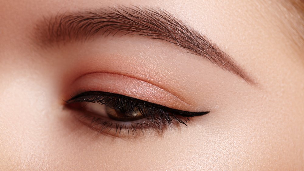 winged liner