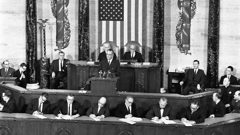 Lyndon B. Johnson gives State of the Union in 1964