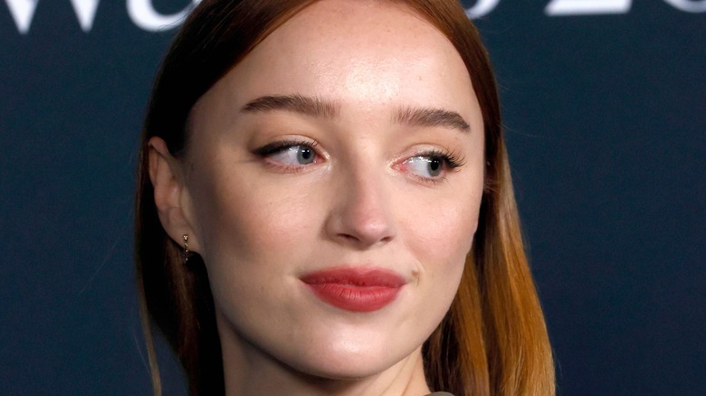 Phoebe Dynevor Daphne Bridgerton