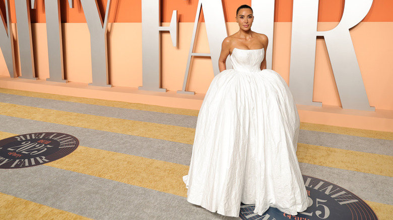 Kim Kardashian posing