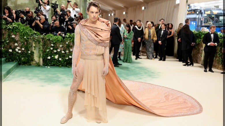 Gustav Magnar Witzøe posing