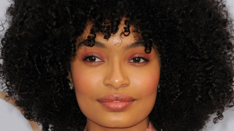 Yara Shahidi smiling