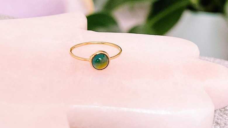 Mood ring 