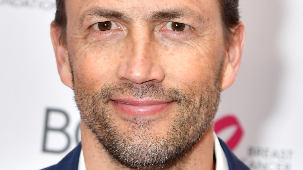 Andrew Shue now