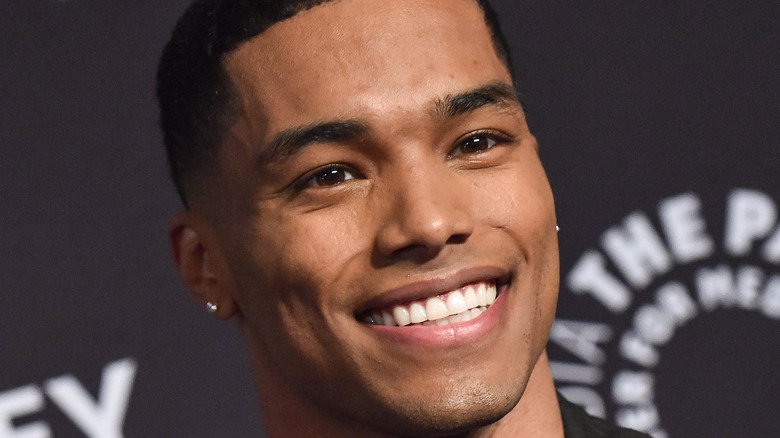 Rome Flynn smiling