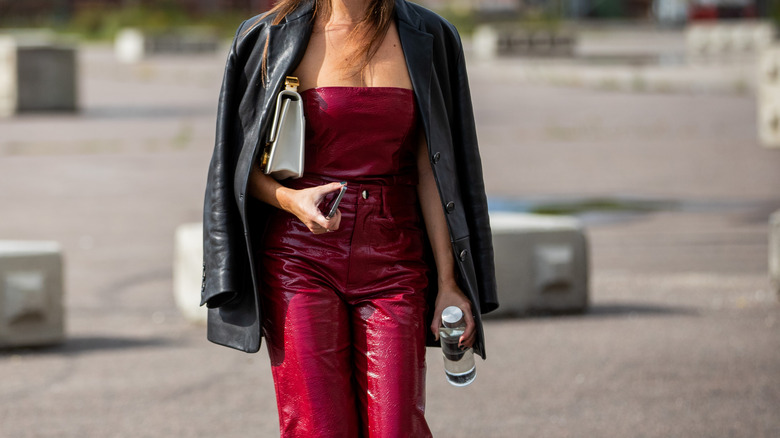 Burgundy leather street style outfit