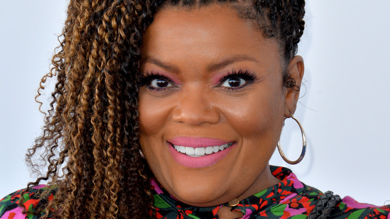 Yvette Nicole Brown smiling