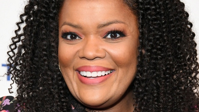 Yvette Nicole Brown smiling