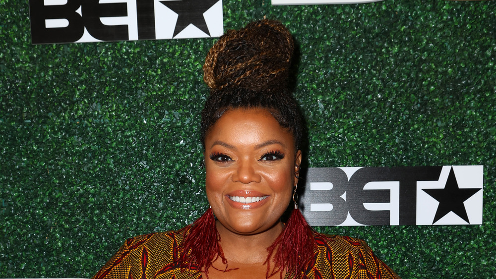 Yvette Nicole Brown in red earrings