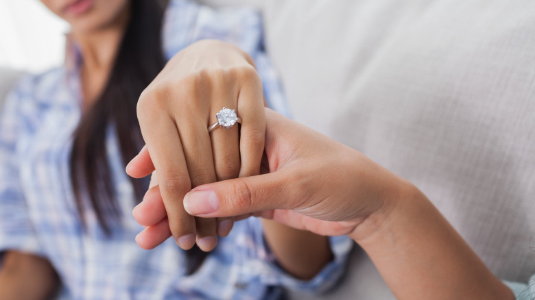 How to Shop for Engagement Rings This Holiday Season