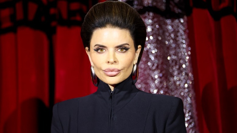 Lisa Rinna attends the Stéphane Rolland Haute Couture Week Spring/Summer 2026 show as part of Paris Fashion Week on January 27