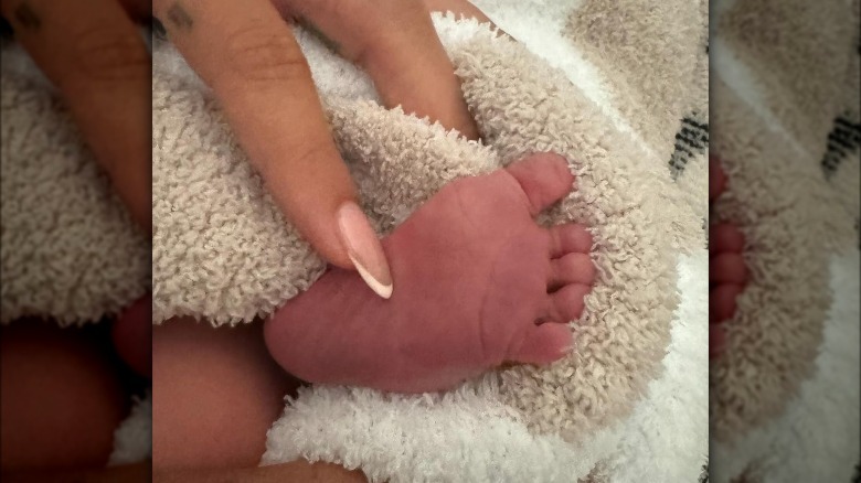 jack blues bieber baby foot